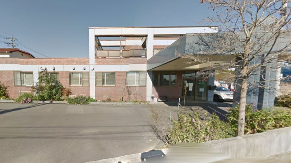 病院　成島クリニック（病院）まで448m