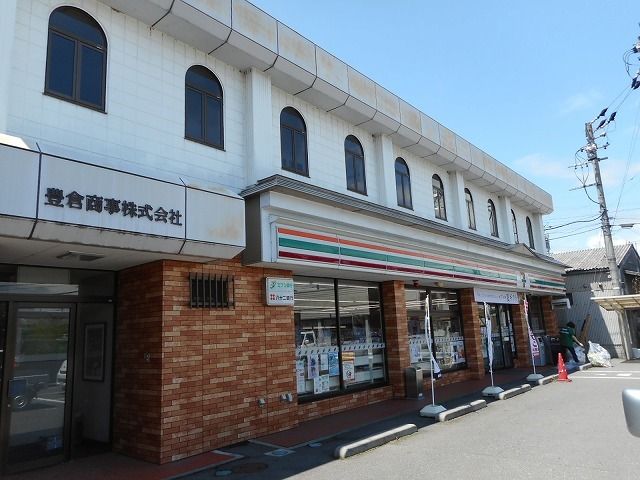 コンビニ　セブンイレブン　笹部店（コンビニ）まで600m