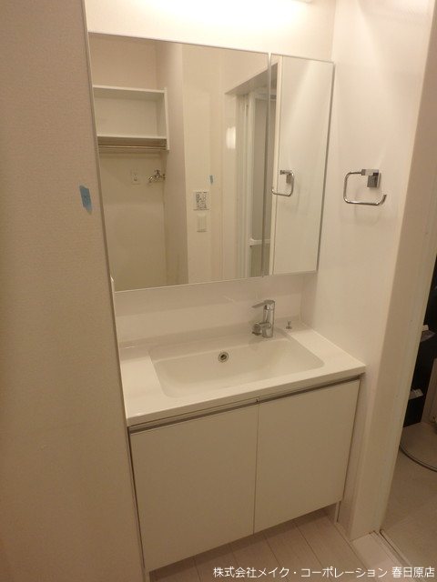 洗面設備　写真は同型タイプ