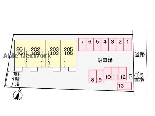 駐車場　駐車場