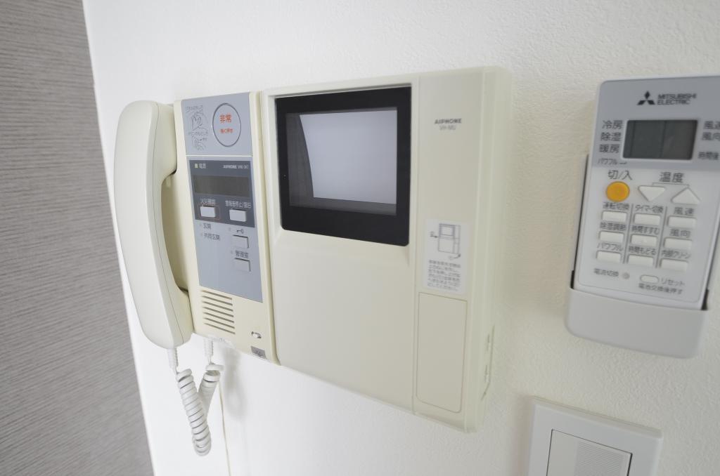セキュリティ　カメラ付インターホン