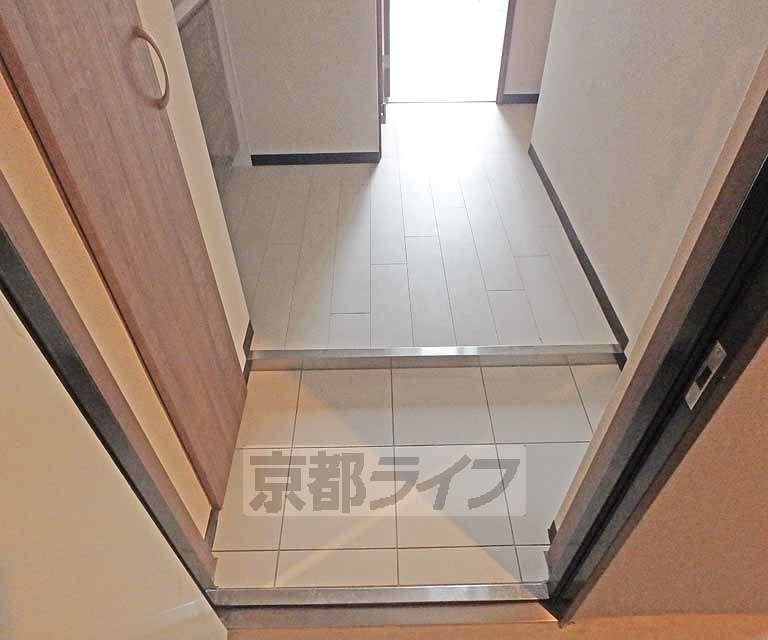 玄関　玄関です。
