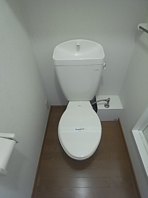 レオパレスMARIEのトイレ写真
