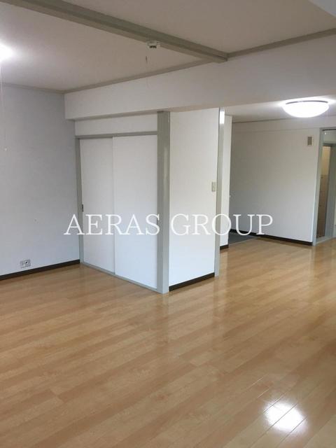 居室・リビング　同仕様参考写真