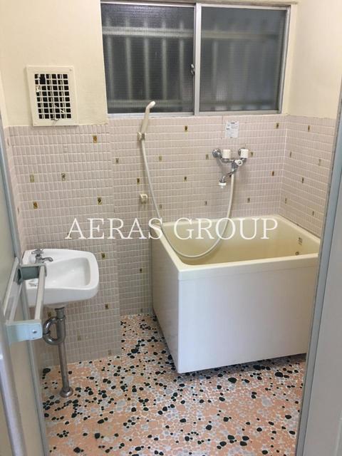 バス・シャワールーム　同仕様参考写真