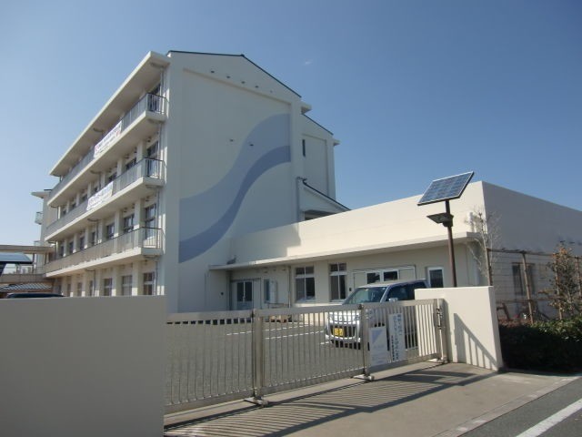 中学校　浜松市立北星中学校（中学校）まで1140m