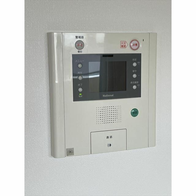 セキュリティ　写真は同タイプ住居です。