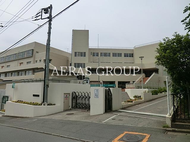 小学校　厚木市立毛利台小学校（小学校）まで973m