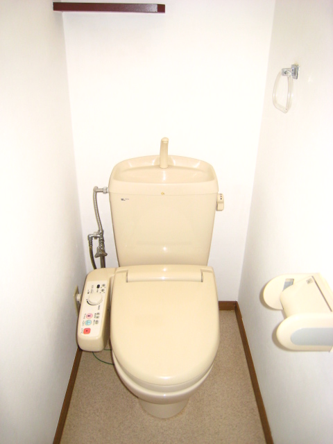 トイレ　トイレは嬉しいウォシュレット！