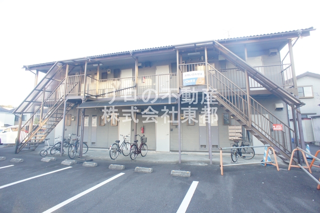 建物外観　１人暮らしを始められる学生さんや単身の方に特にお勧めです。