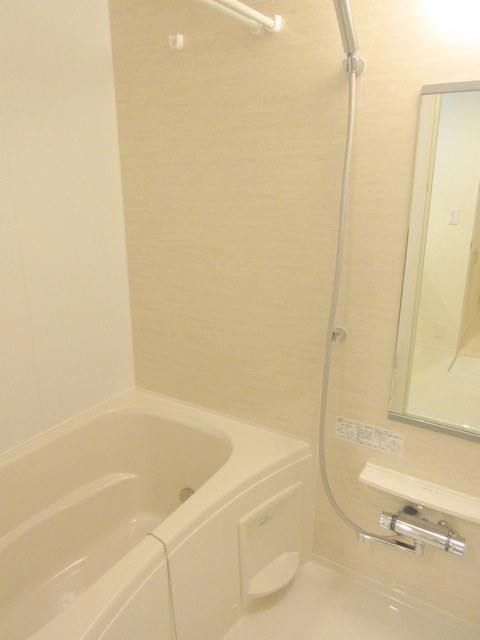 バス・シャワールーム　★追い焚き・浴室乾燥機付きバスルーム★