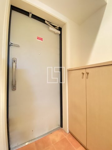 玄関　リレイション大国　玄関