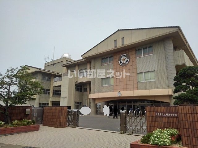 中学校　三豊市立三野津中学校（中学校）まで1164m