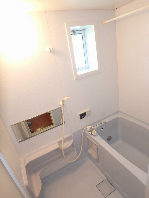 バス・シャワールーム　～お風呂の時間も大切なひと時～