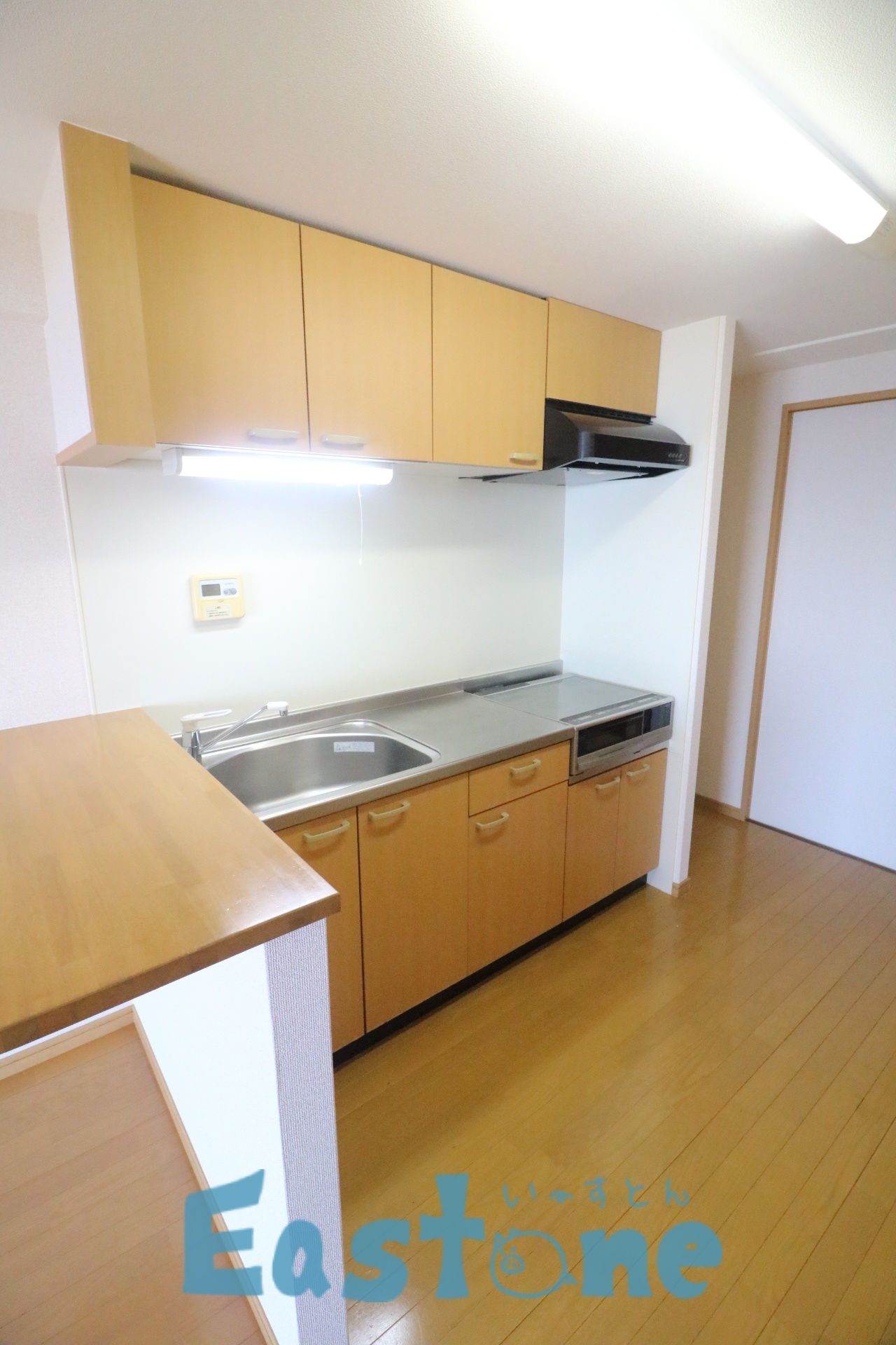 キッチン　広々IHコンロ付キッチン