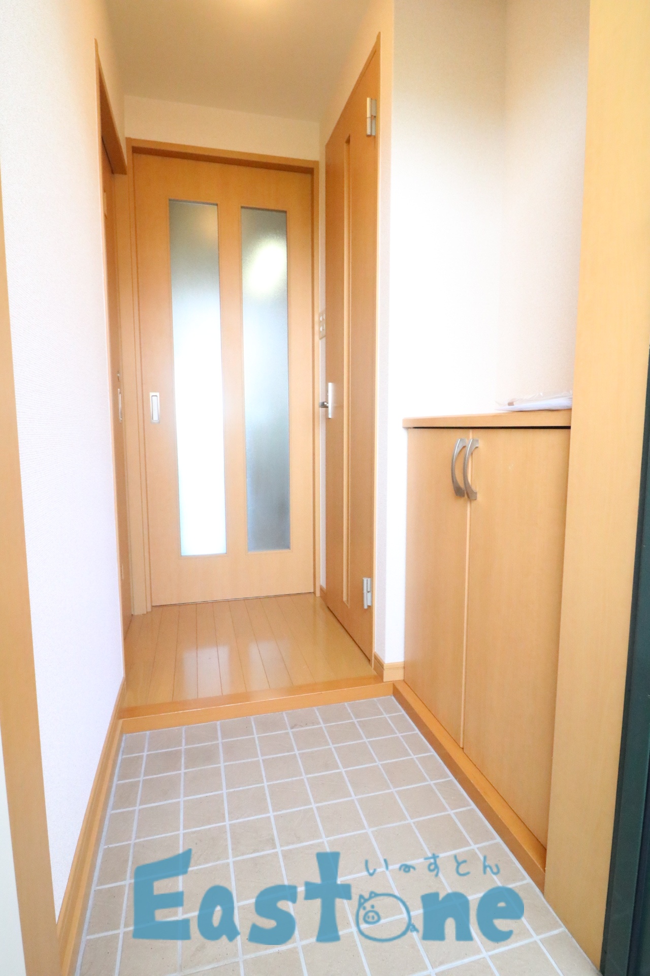 玄関　シューズボックスも完備！！