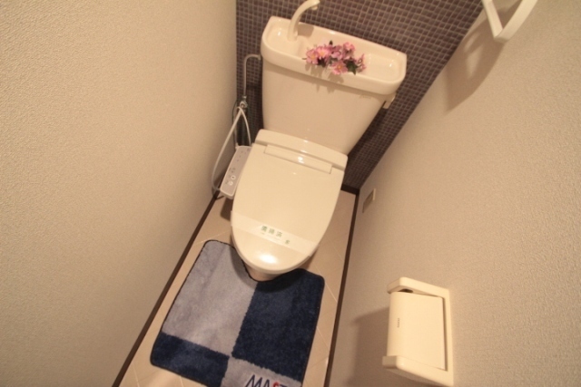 トイレ　別号室の写真です