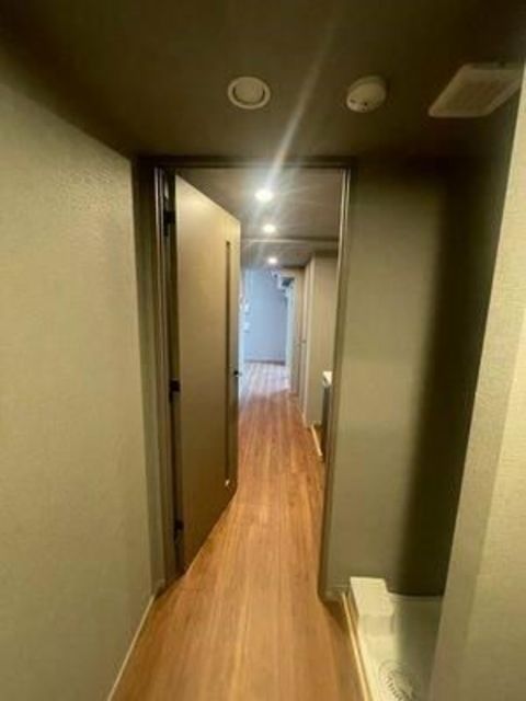 玄関　扉付なので、玄関から直接お部屋を見られる心配がありません☆