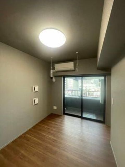 居室・リビング　明るい雰囲気で暮らしやすい！優しい質感の室内がオススメ☆