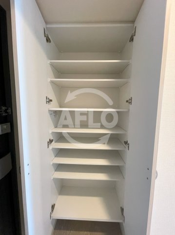 収納　アービングNeo平野駅前　シューズボックス