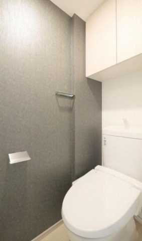 トイレ　反転タイプ・別部屋参考写真