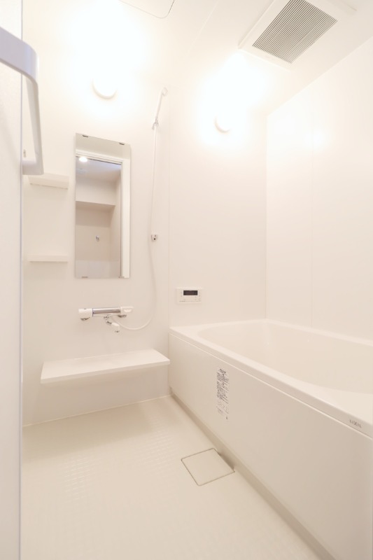 バス・シャワールーム　図面と現状に相違がある場合には現状を優先