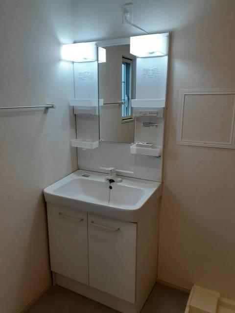 洗面設備　洗面所