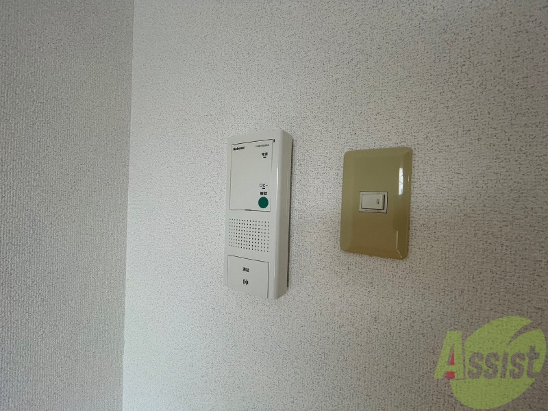 セキュリティ　インターホンは通話ができるので急な訪問があっても安心です。