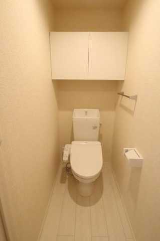 トイレ　セジュール春日町２