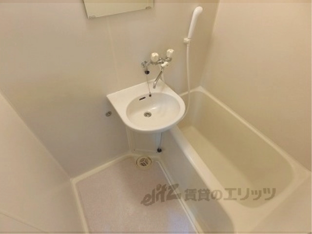 バス・シャワールーム　ユニットバス