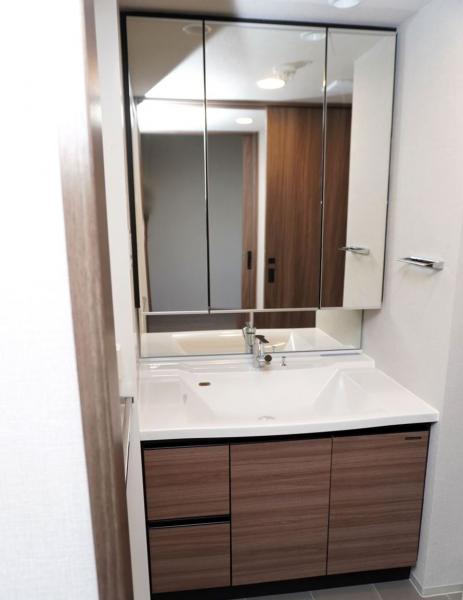 洗面設備　洗面所