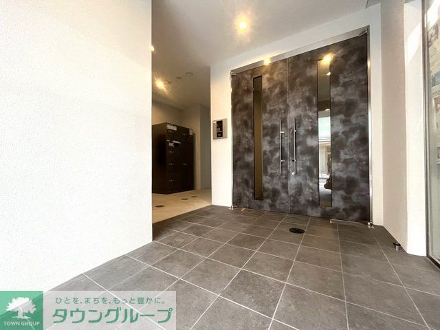 エントランス　エントランス