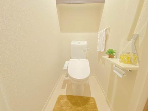 トイレ　シャワー付トイレ