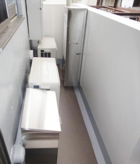 バルコニー　バルコニー