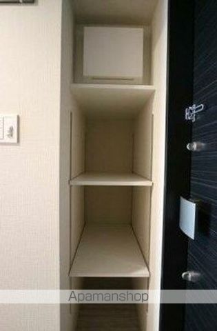 プラウドフラット両国イーストの玄関写真