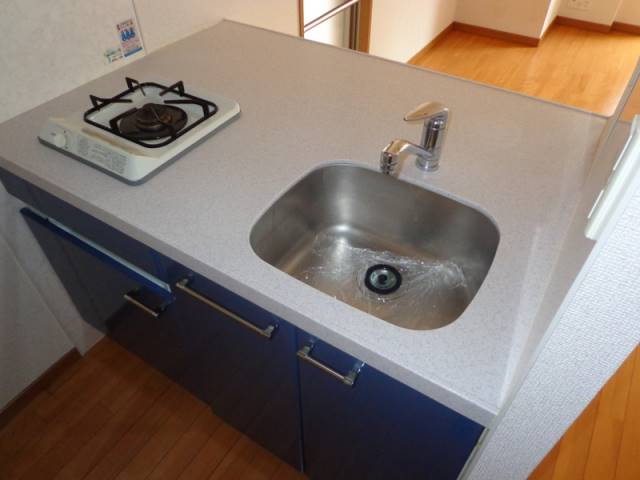 キッチン　ガスコンロ付きカウンターキッチン