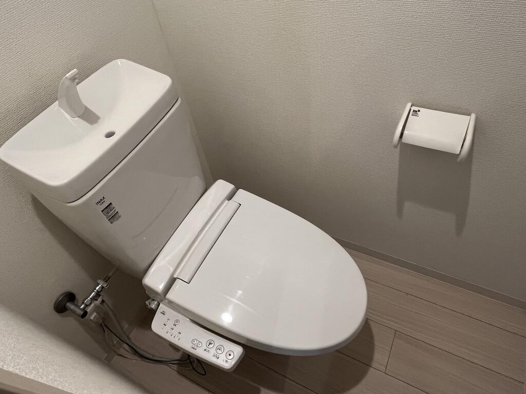 トイレ　※同建物別部屋