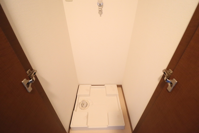 洗面設備　室内洗濯機置き場