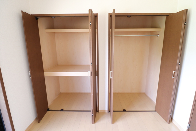 収納　クローゼット付