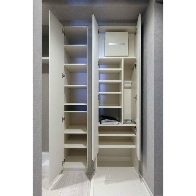 玄関　明るい玄関です