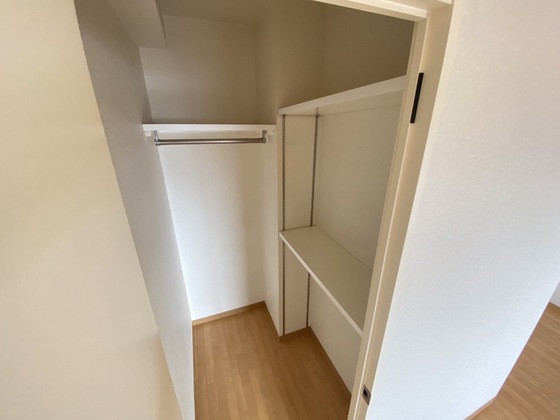 収納　※別部屋の写真です