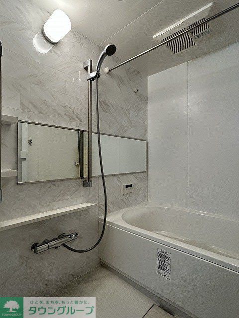 バス・シャワールーム　バス