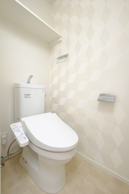 トイレ　別号室