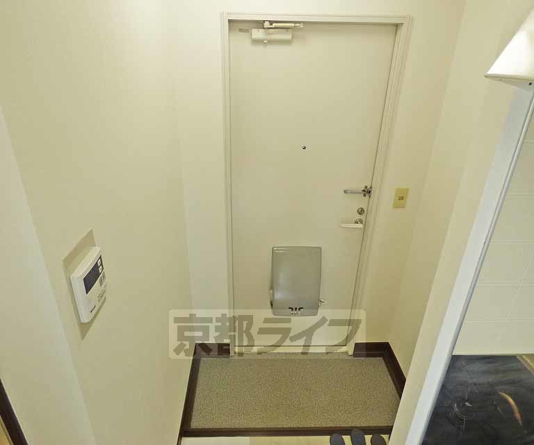 玄関　玄関です。