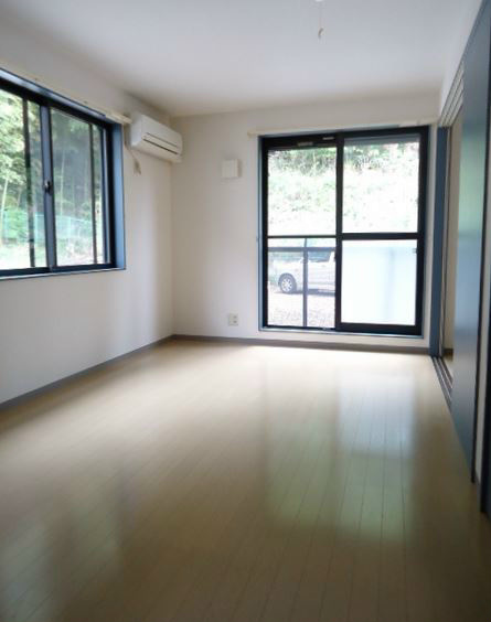 居室・リビング　同仕様写真