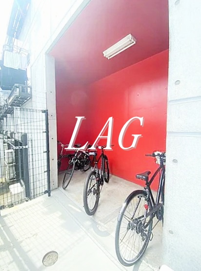 その他共有部分　駐輪場になります。