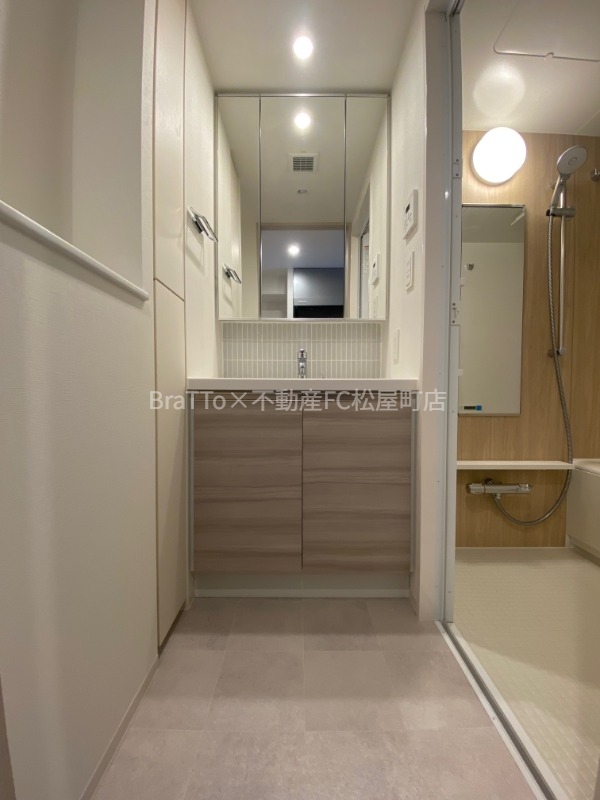 洗面設備　脱衣所