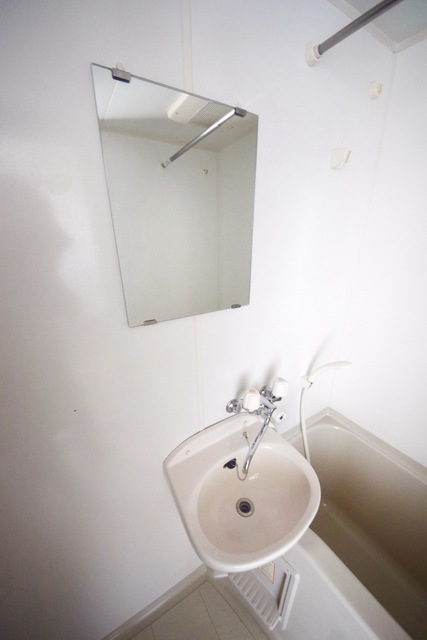 洗面設備　～ハミガキ、ハミガキ～