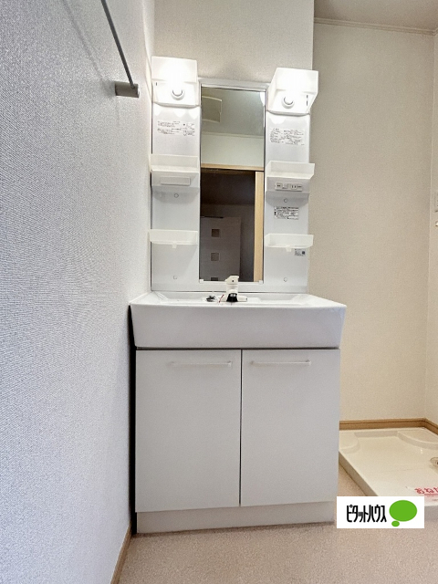 洗面設備　１０３