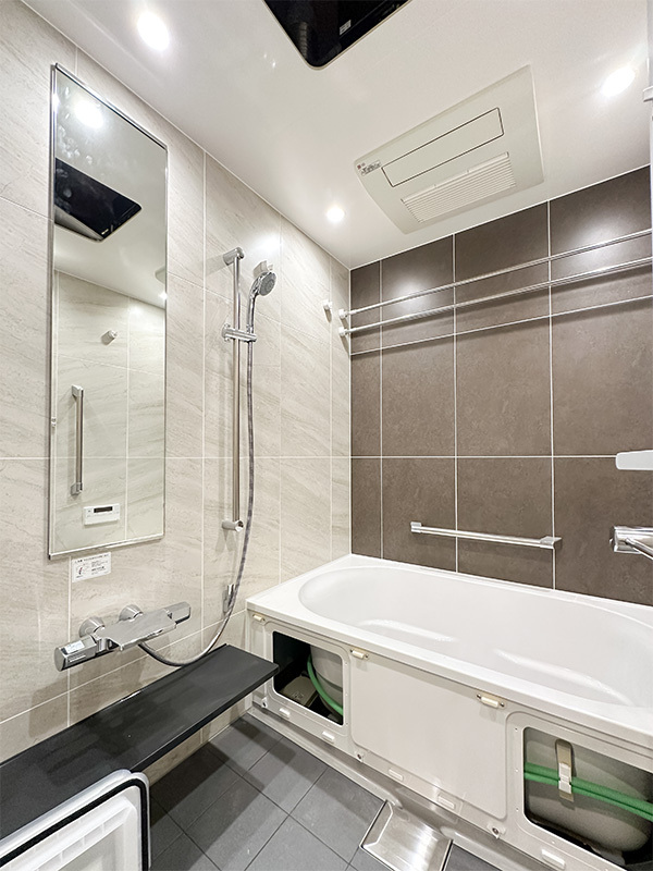 バス・シャワールーム